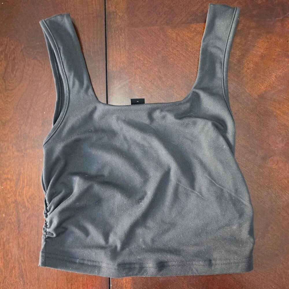 3 Pack Ruched Crop Tanks - Picture 8 of 8